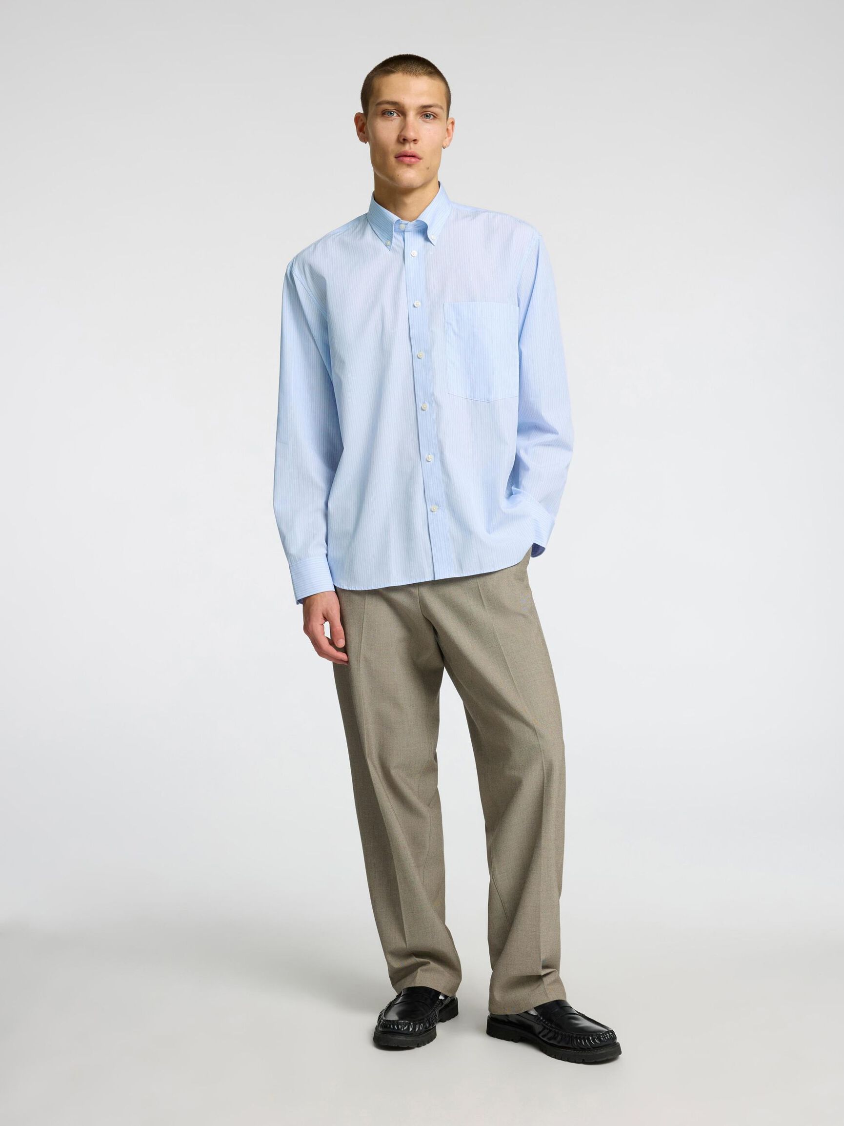RELAXED FIT BUTTON DOWN HEMD, Cashmere Blue, highres