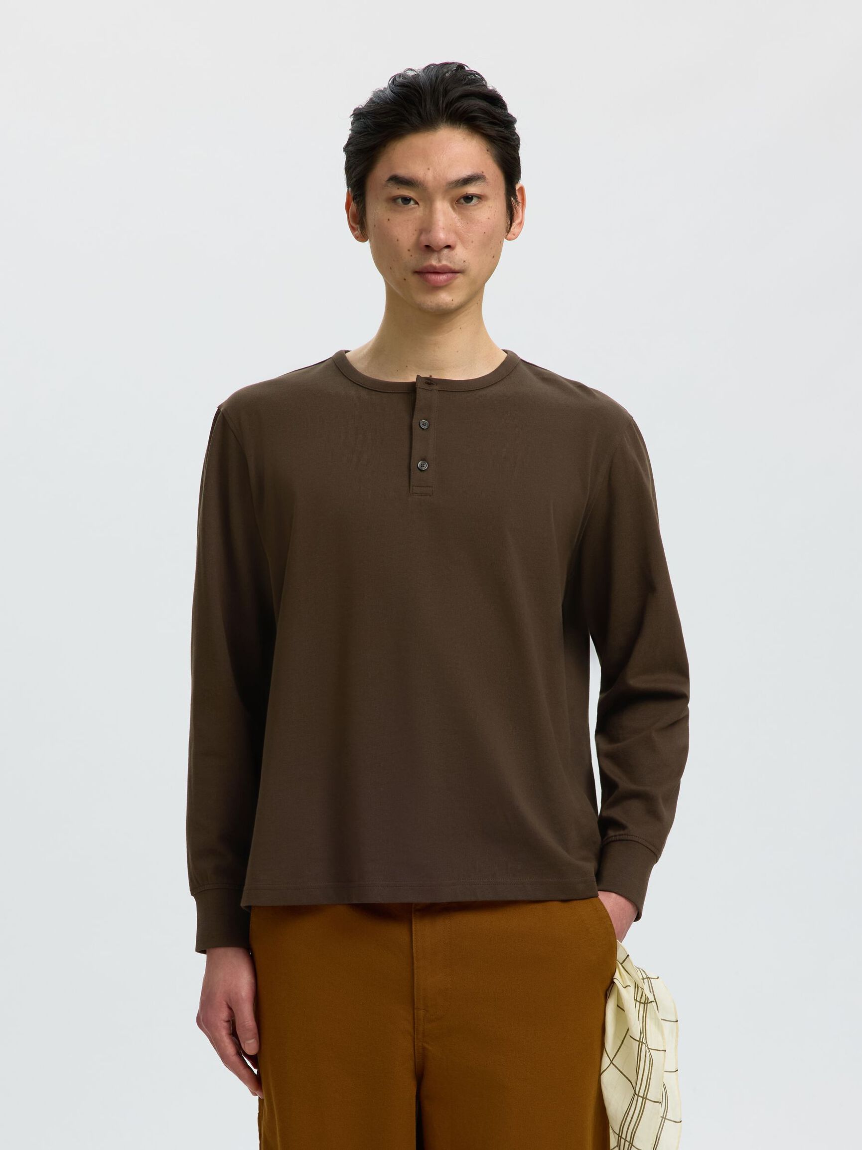 LANGE MOUWEN T-SHIRT, Turkish Coffee, highres