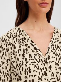 LEOPARD PRINT SHIRT, Sand Dollar, highres