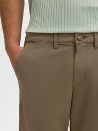 SLIM-FIT CHINOSHORTS, Morel, highres