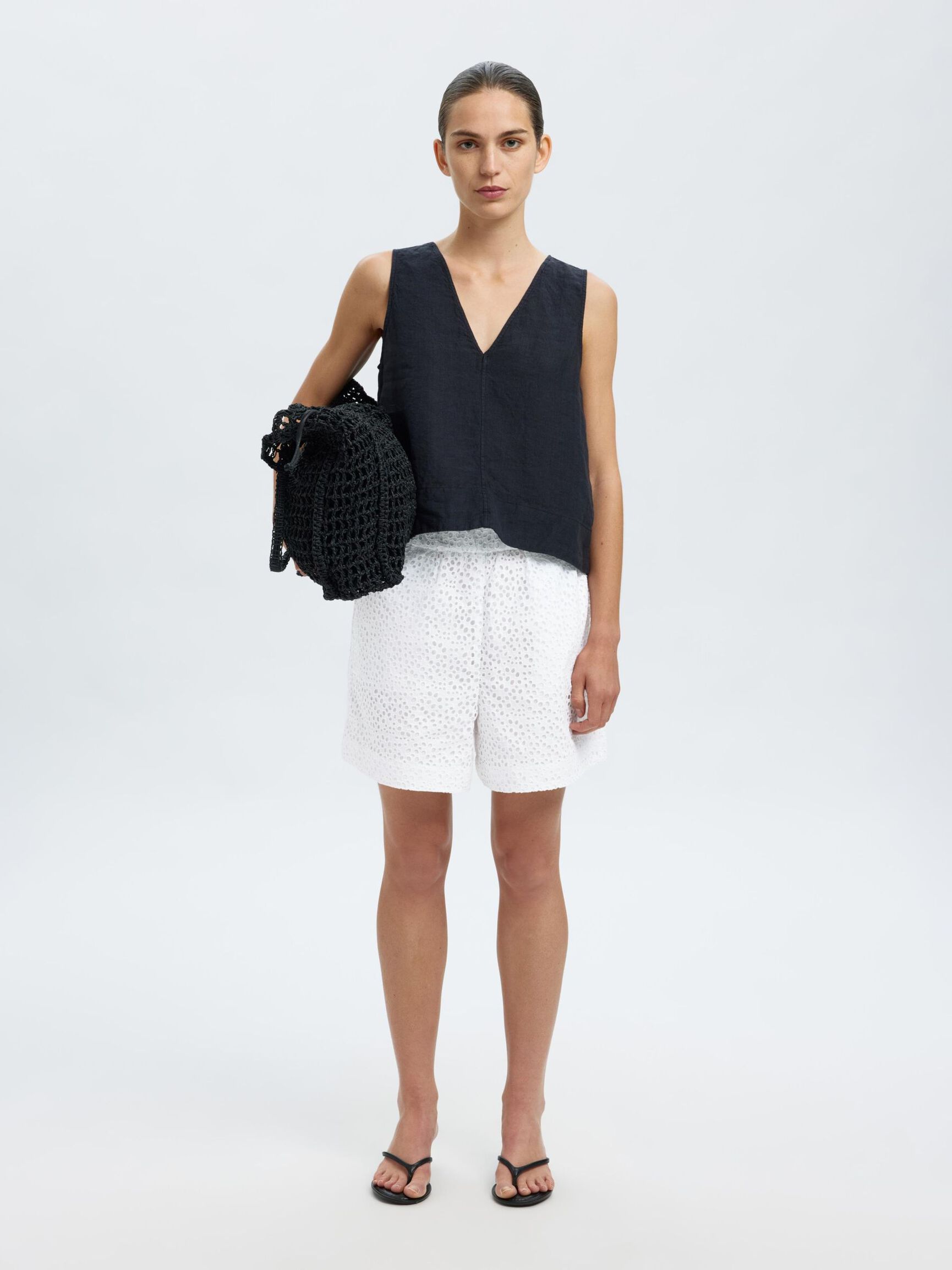 BRODERIE ANGLAISE SHORTS MED HÖG MIDJA, Bright White, highres