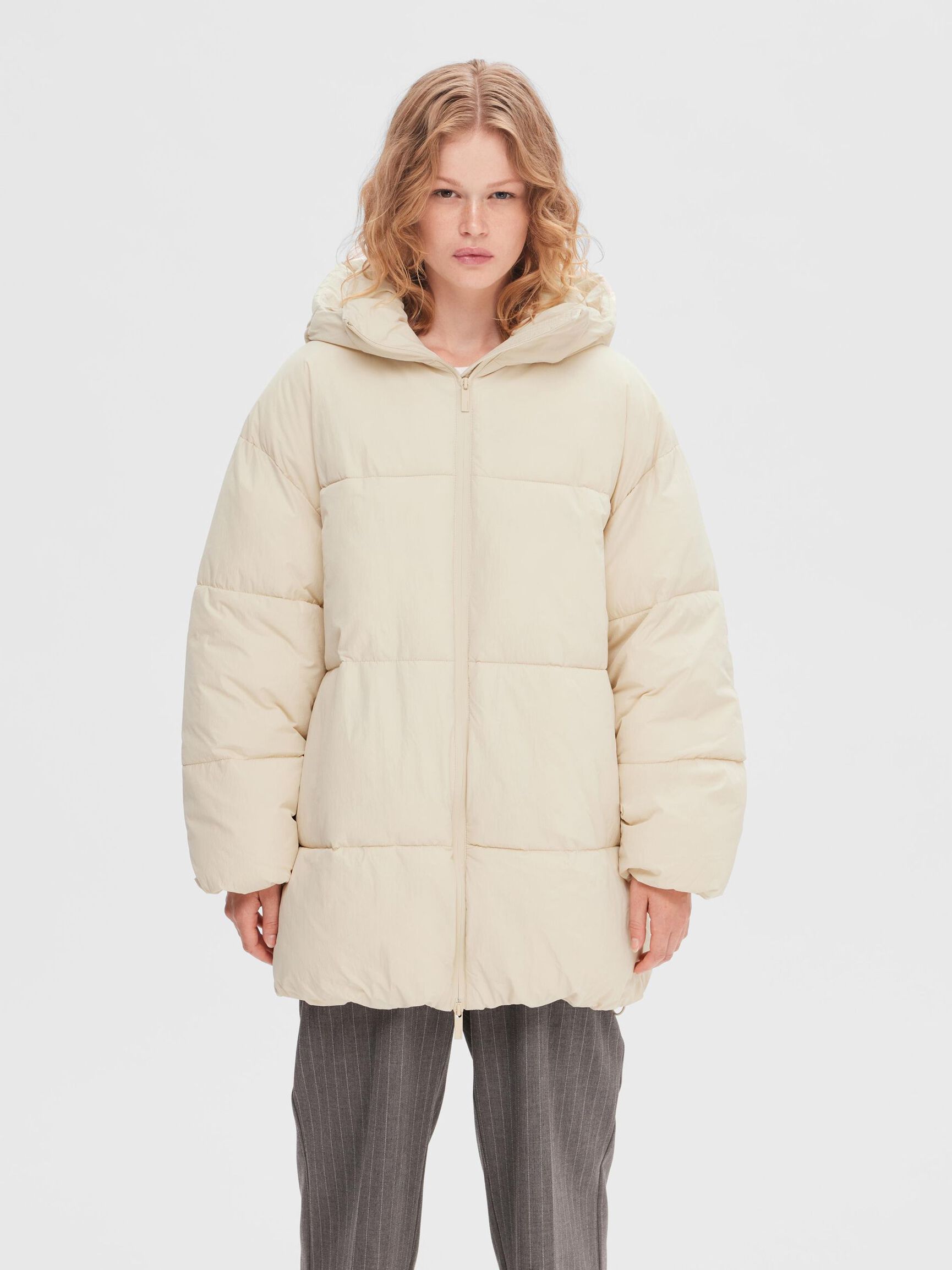 ADJUSTABLE PUFFER JACKET, Sandshell, highres