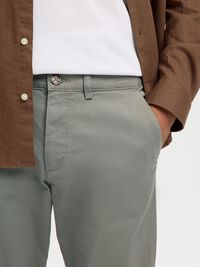 175 SLIM FIT FLEX CHINOS, Vetiver, highres
