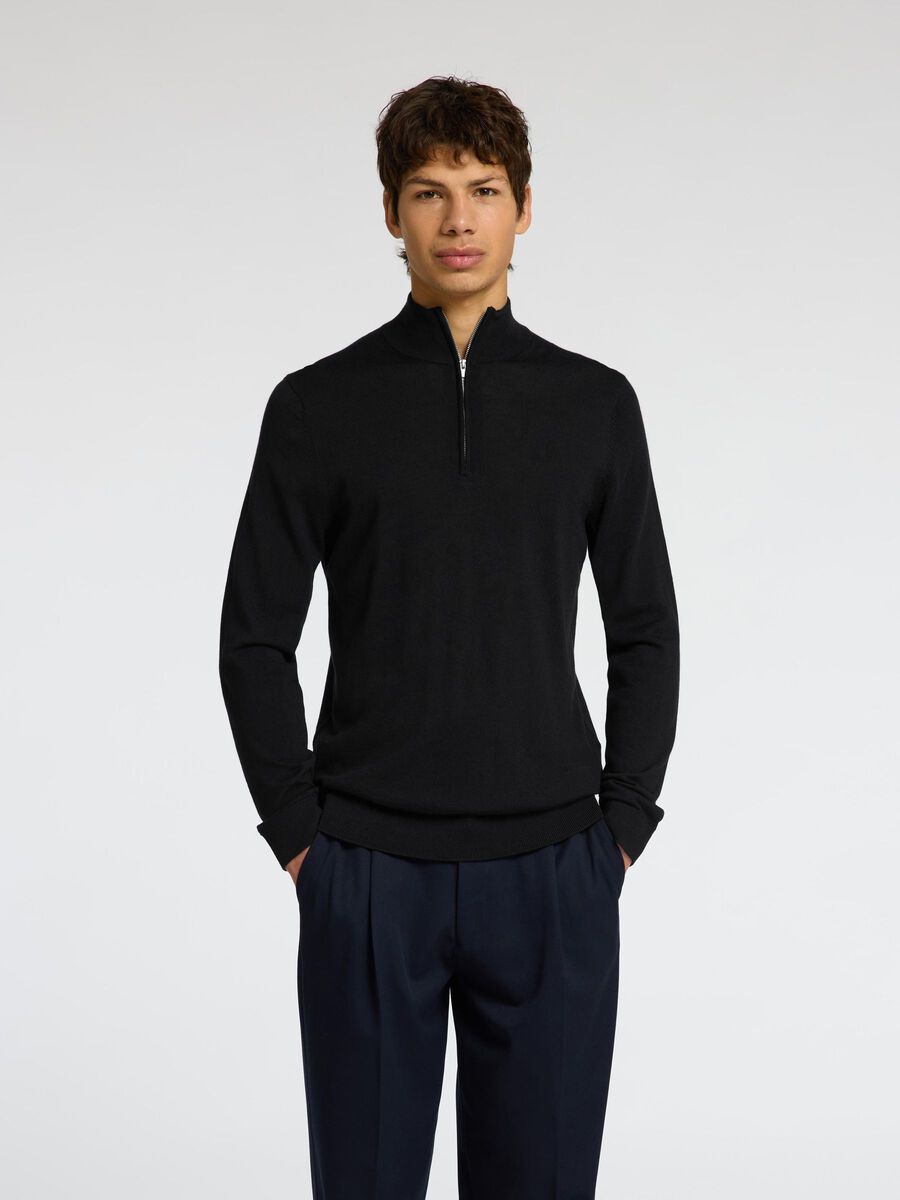 Selected 100% MERINO WOOL HALF-ZIP JUMPER, Black, highres - 16094655_Black_003.jpg