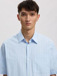 STRIBET KORTÆRMET SKJORTE, Cashmere Blue, highres