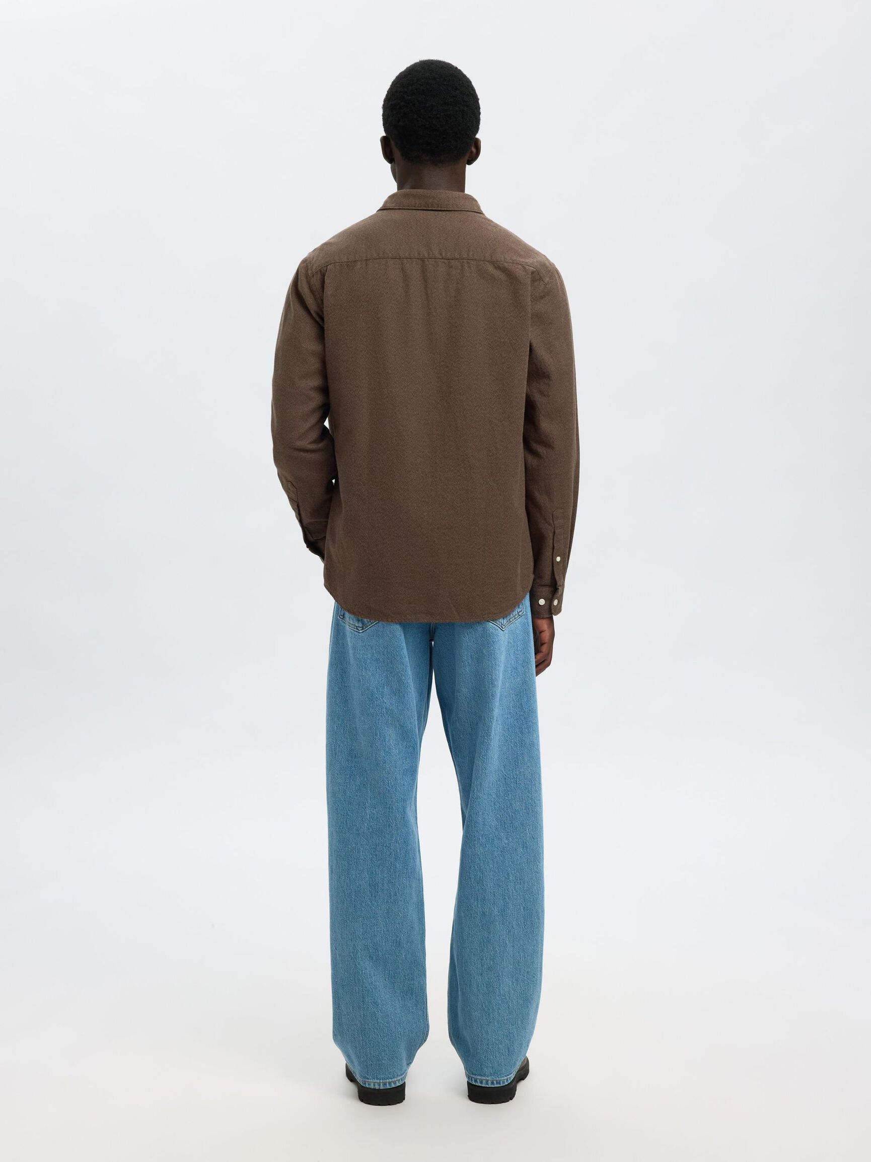 REGULAR PASFORM SKJORTE, Demitasse, highres
