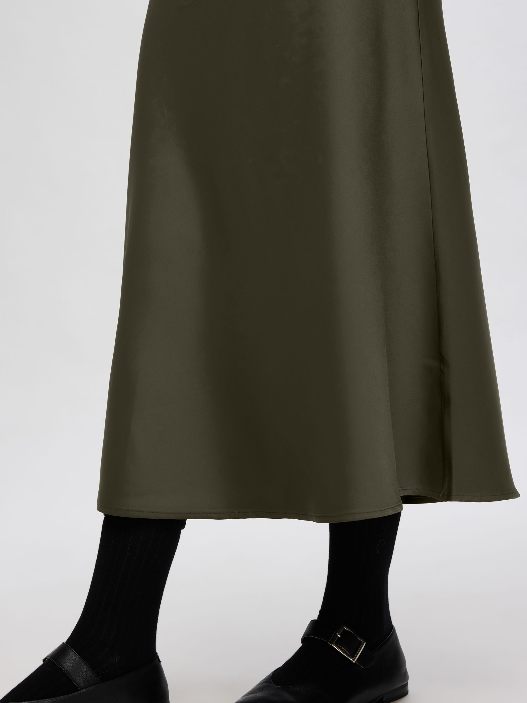 SATIN MIDIROCK, Kalamata, highres