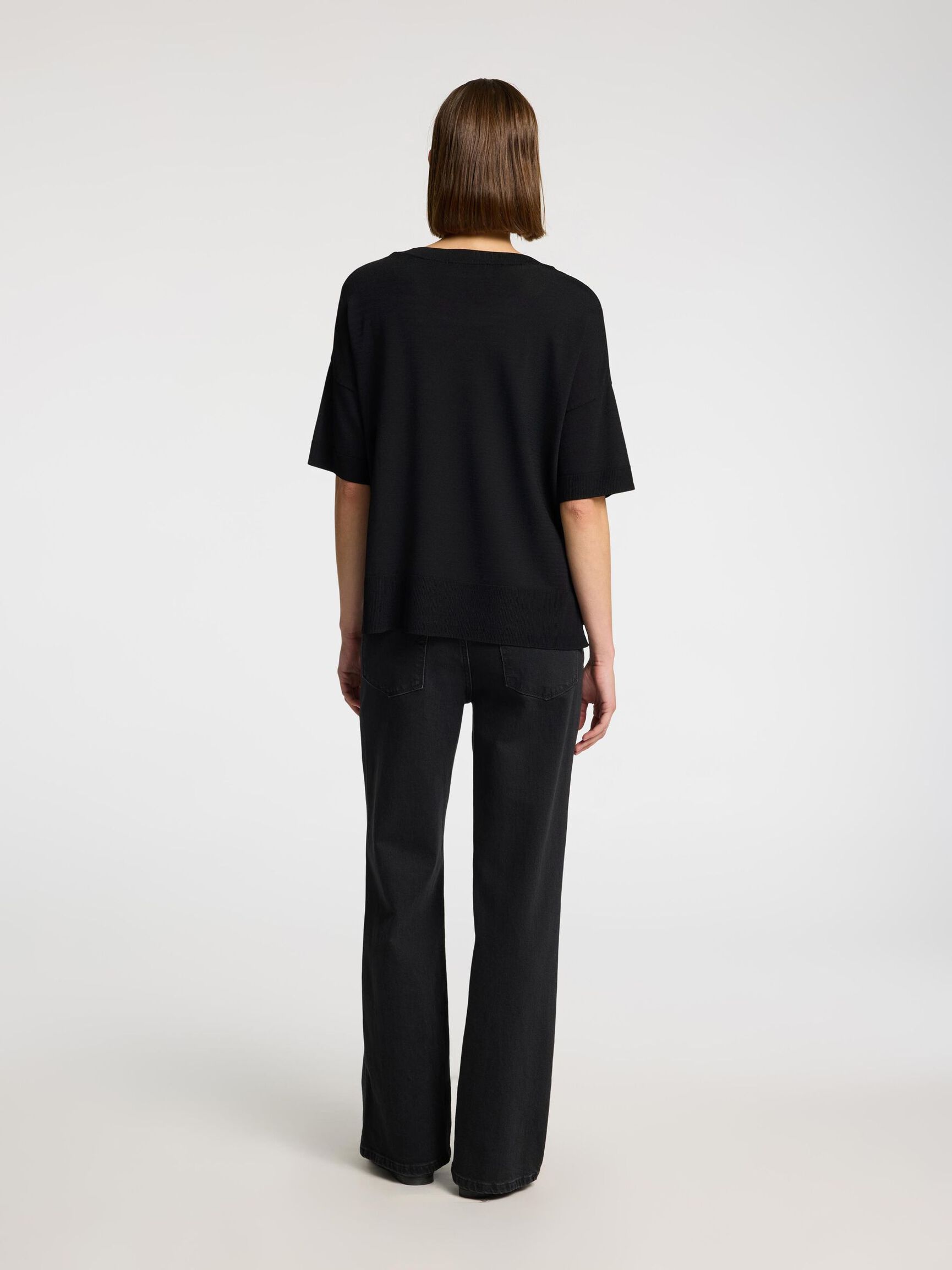 VISKOSEBLANDING LØS T-SHIRT, Black, highres