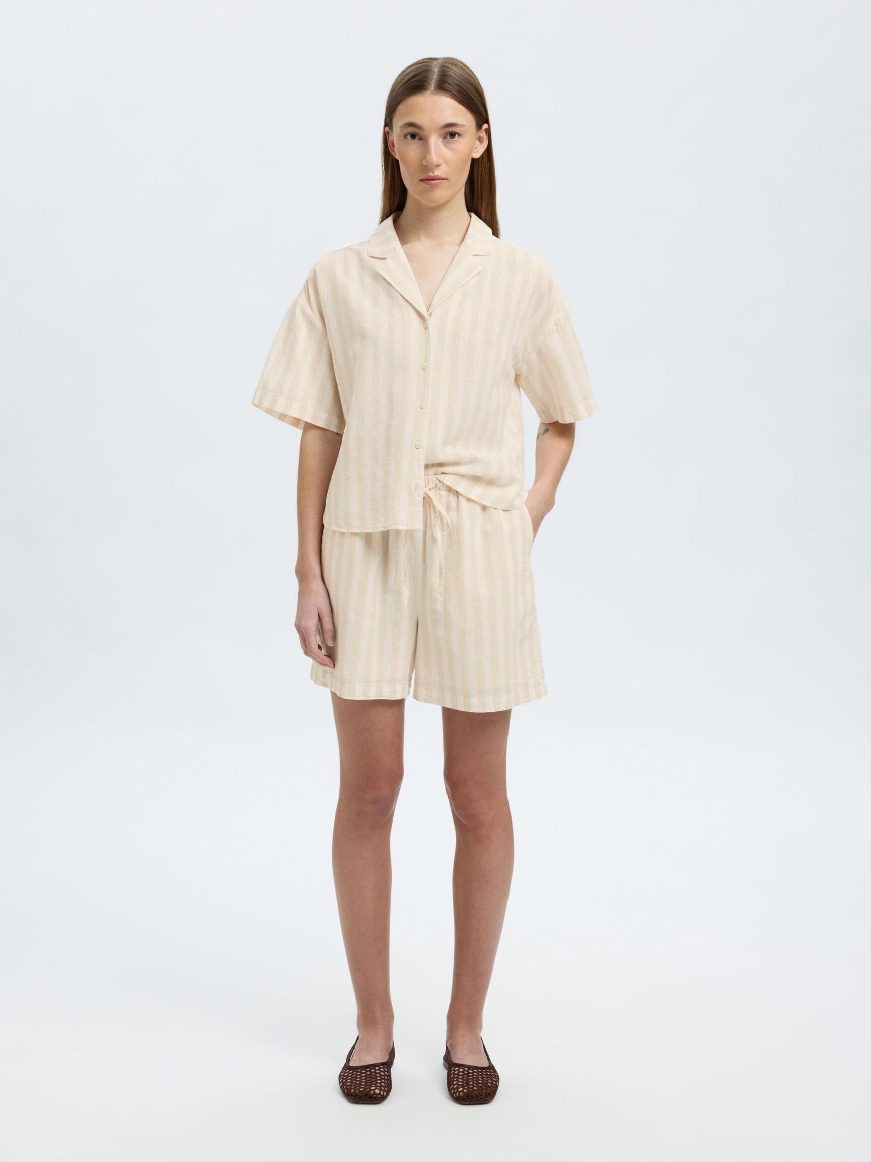 PELLAVASEKOITEPAITA, Sandshell, highres