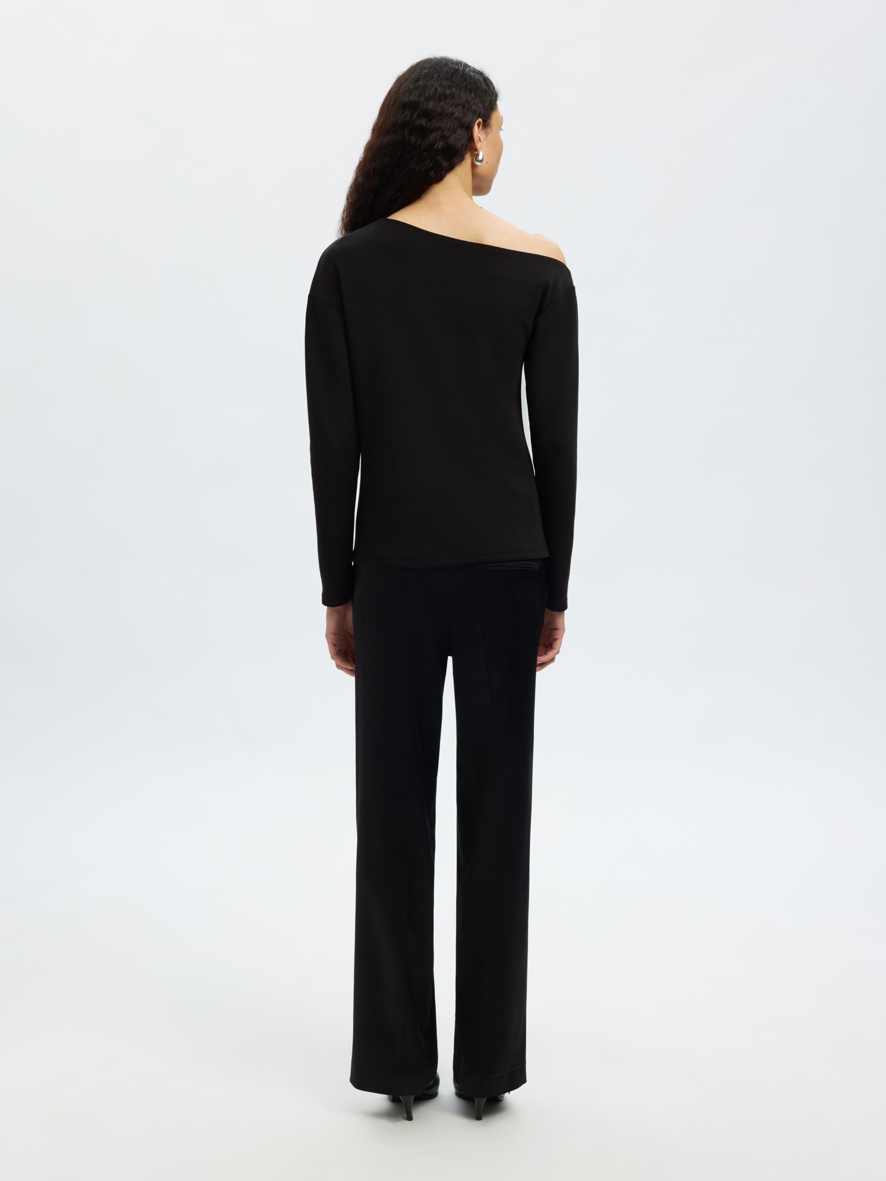 LANGE MOUWEN OFF-SHOULDER TOP, Black, highres