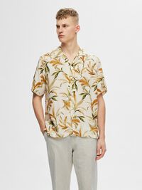 PRINTED SHORT SLEEVED SHIRT, Egret, highres