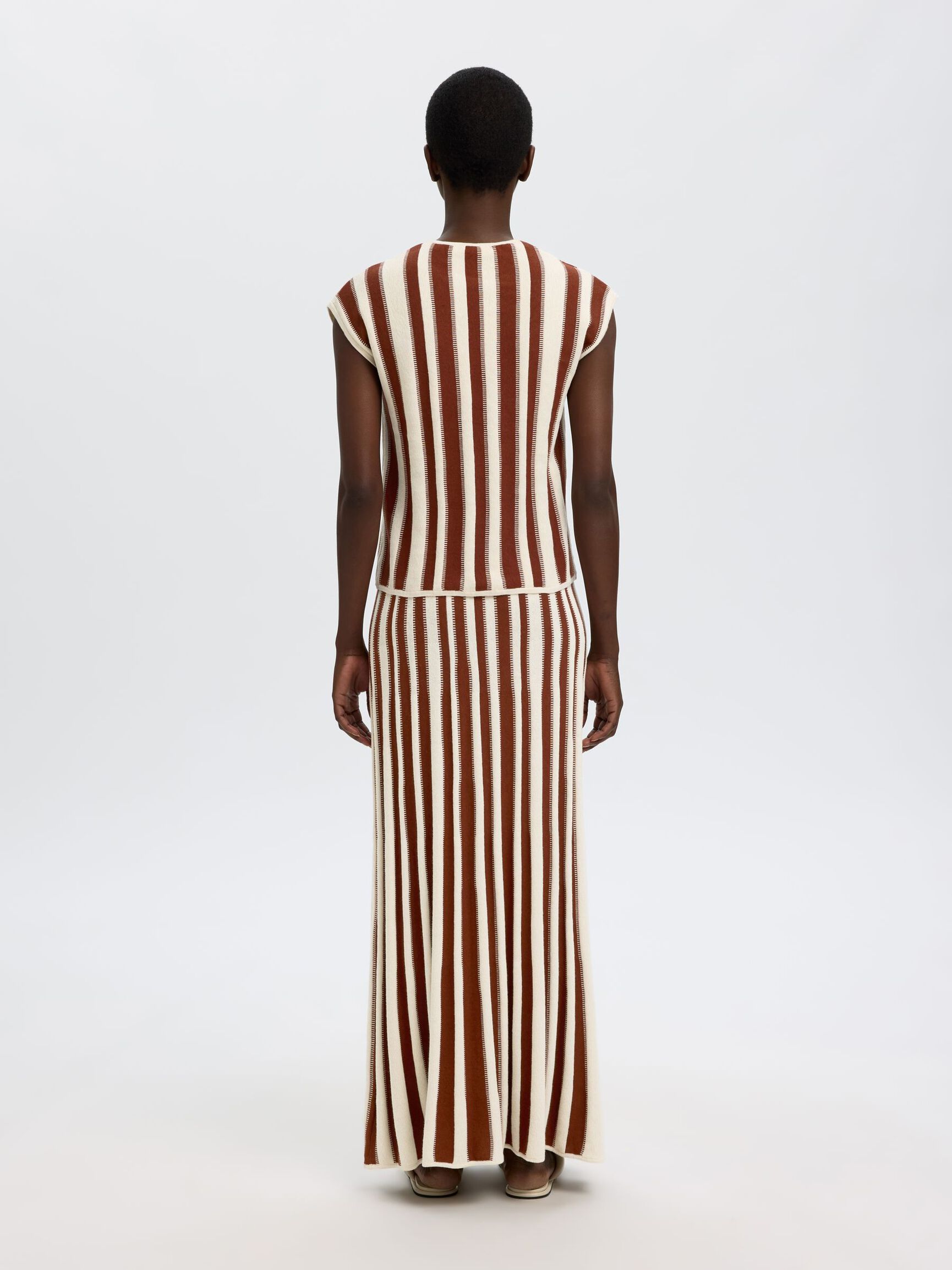 SLEEVELESS KNITTED TOP, Birch, highres