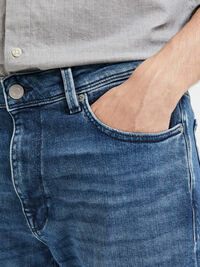 MEDIUM WASH SLIM FIT JEANS, Medium Blue Denim, highres