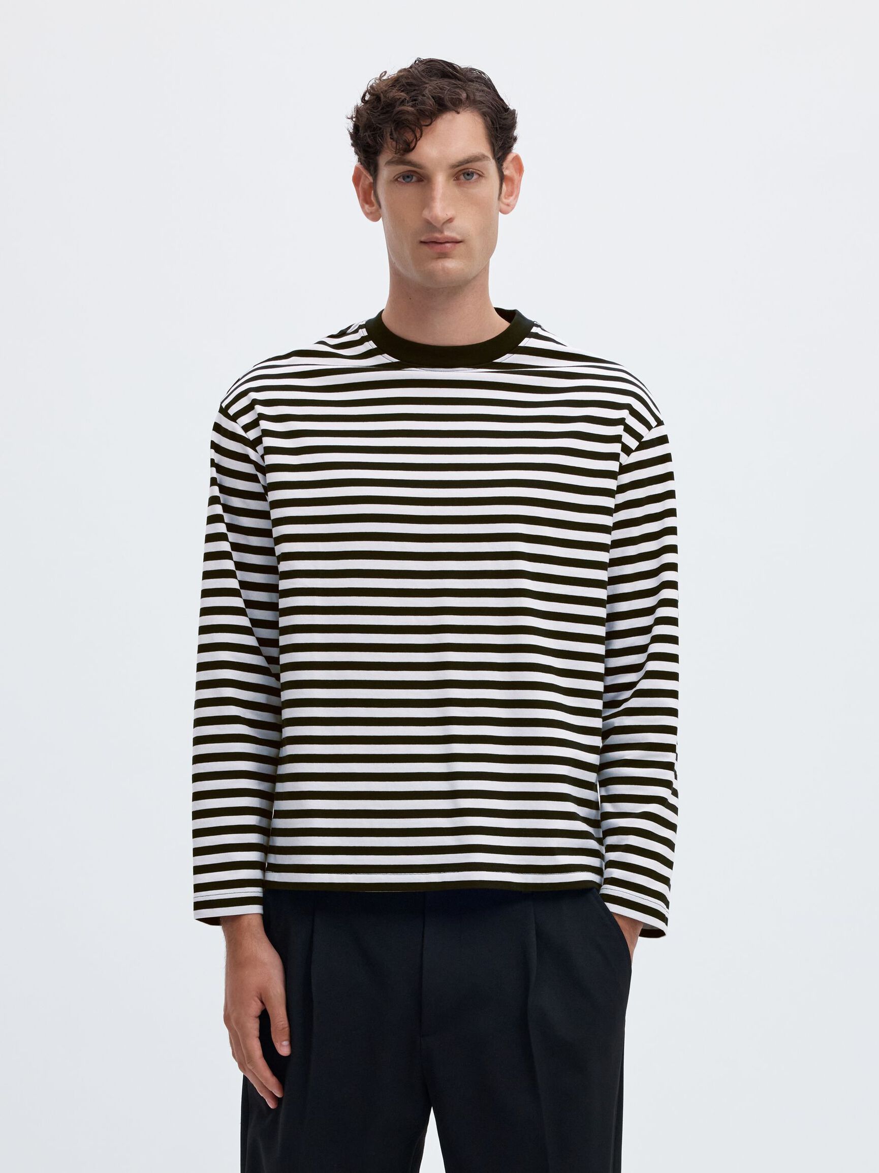 RELAXED FIT LONG-SLEEVED T-SHIRT, Black, highres