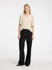 LOOSE FIT V-NECK TOP, Birch, highres