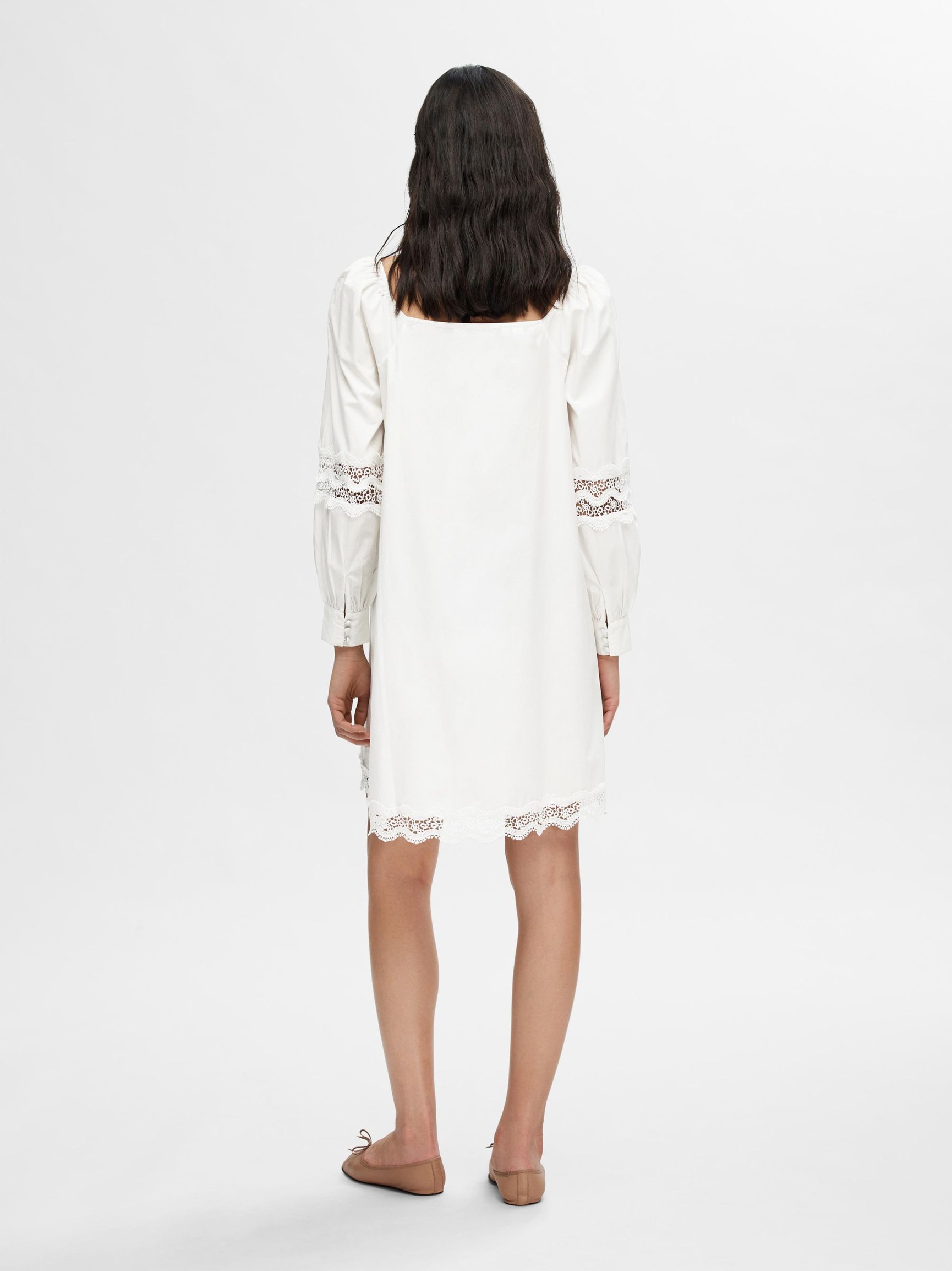 EN DENTELLE À MANCHES LONGUES MINI-ROBE, Snow White, highres