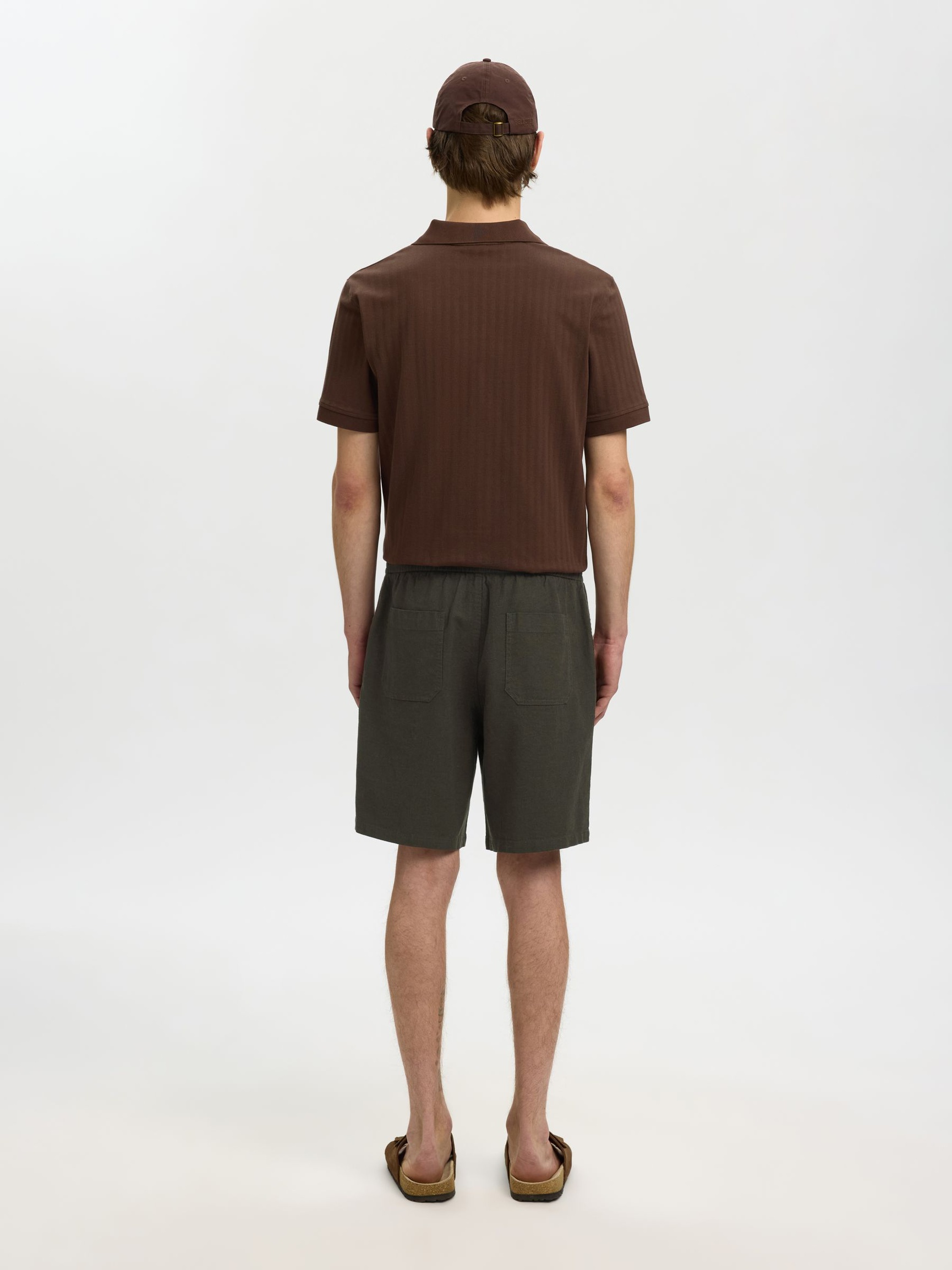 REGULAR FIT SHORTS, Peat, highres