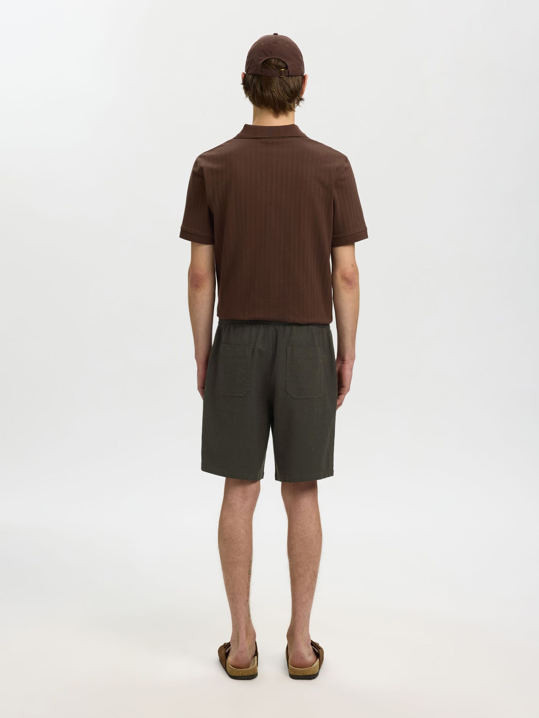 REGULAR FIT SHORTS, Peat, highres