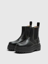 CHUNKY LEATHER CHELSEA BOOTS, Black, highres