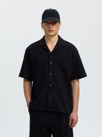 AVSLAPPNAD PASSFORM ÖVERSKJORTA, Black, highres